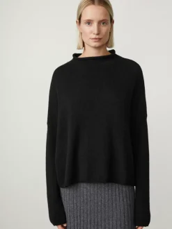 Women LISA YANG Sweaters^The Sandy Sweater - Mock Neck Cashmere Sweater