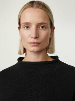 Women LISA YANG Sweaters^The Sandy Sweater - Mock Neck Cashmere Sweater