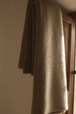 LISA YANG Blankets^The Shanghai Blanket
