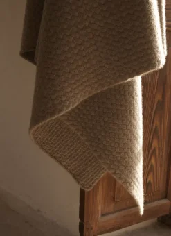 LISA YANG Blankets^The Shanghai Blanket